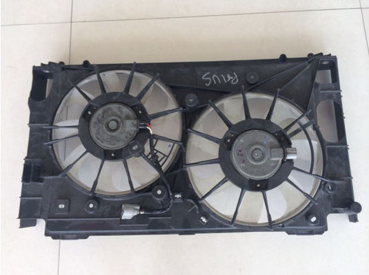 Китай Охлаждающий вентилятор радиатора 12в автомобиля внутренний, охлаждающие вентиляторы вторичного рынка электрические поставщик