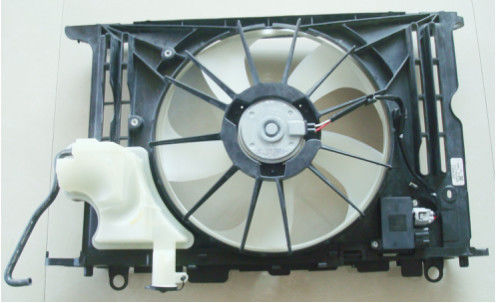 Китай Автоматические электрические охлаждающие вентиляторы, вентилятор радиатора вторичного рынка электрический 80 кс 80 кс 32мм поставщик